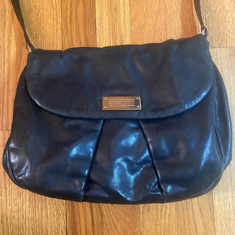 Marc by Marc Jacobs Cow Leather Crossbody Purse EUC - 9/10